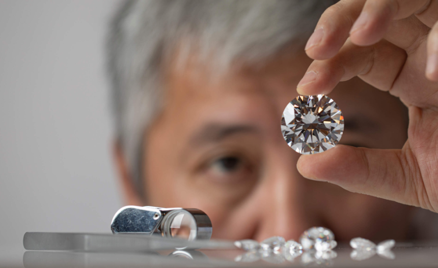 Psychological Appeal of Lab-Created Diamonds: Breaking Traditions