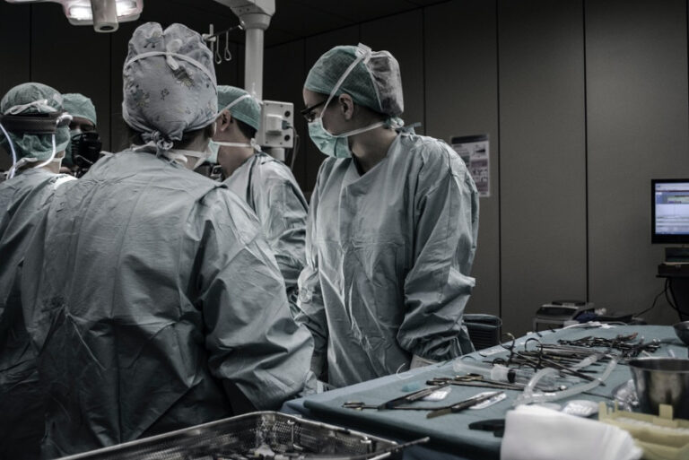 What Are The 1st Signs of Pancreatic Cancer?