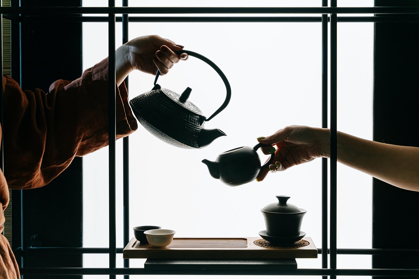 How Porcelain Teapots Make Exceptional Gifts