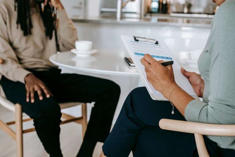 6 Ways an Employer of Record Can Streamline HR Processes
