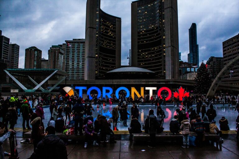 Unmissable Places to Explore in Canada