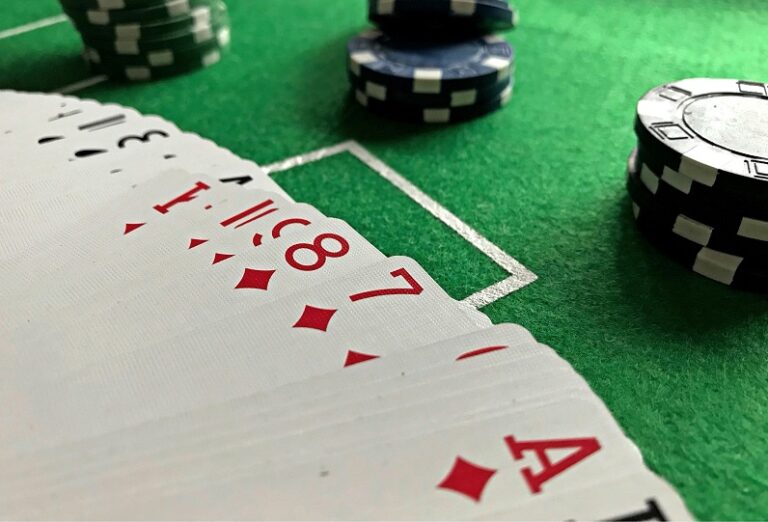 Different Types of Poker Chips
