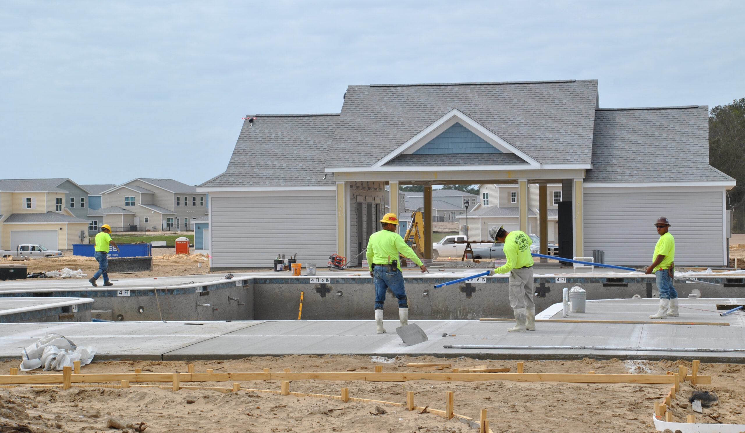 Swimming Pool Builders