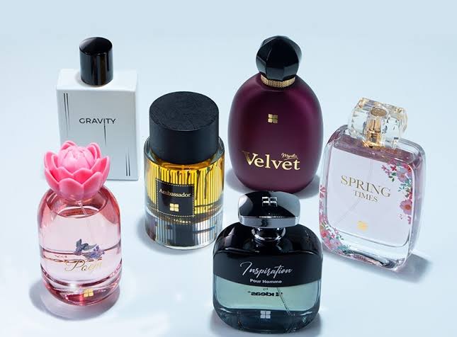 The advantages of shopping for your perfume online!