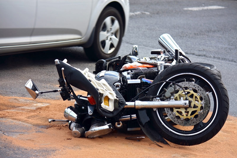 Who Holds Liability in a No-Contact Motorcycle Accident in Baraboo