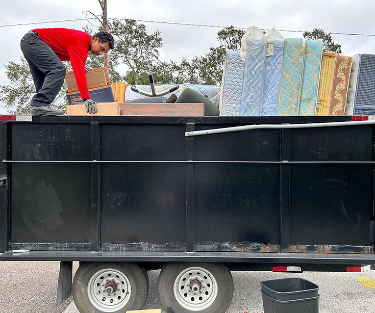 Sustainable Junk Removal: How Junk Rescue Pinellas Contributes to a Greener Pinellas Park