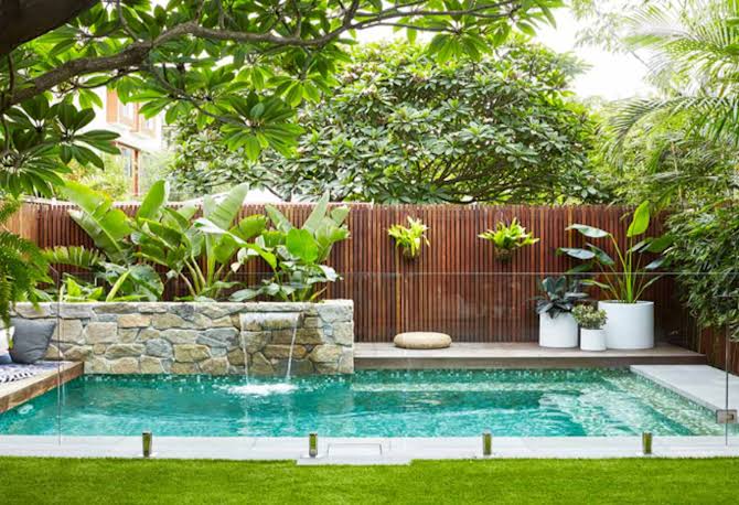 Splash into Style: Making Your Outdoor Pool the Place to Be This Summer!