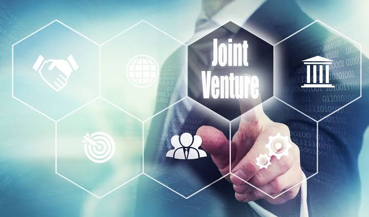 Benefits and Challenges of Forming a Joint Venture