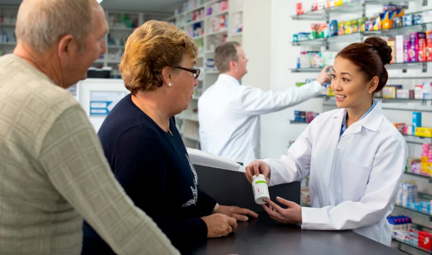 How Do You Choose the Right Pharmacy for Your Needs?