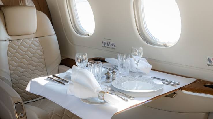  The Luxurious Sky: Private Jet Charter Organizations in NY