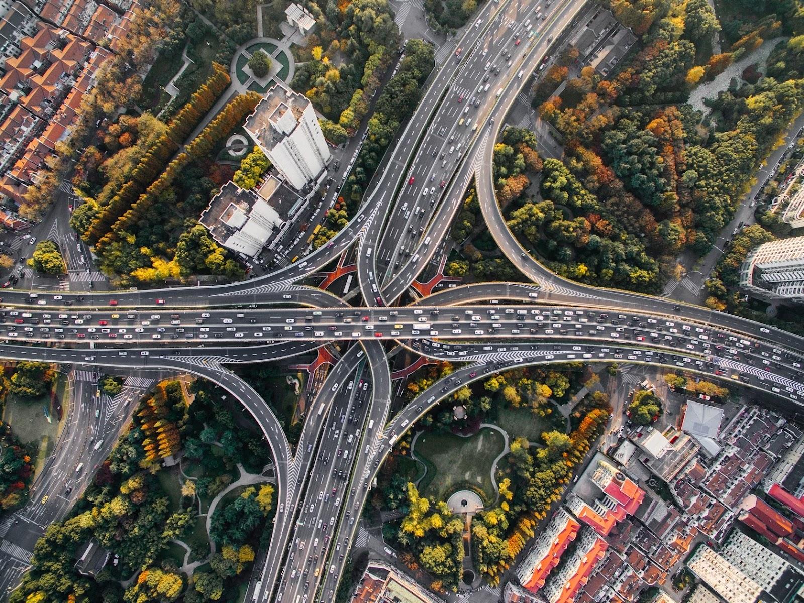 How Electric Vehicles Impact Traffic Patterns