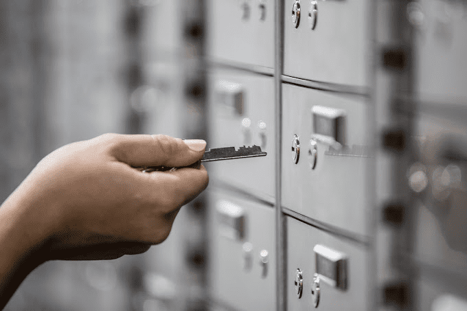 Choosing the best-rated safe deposit box