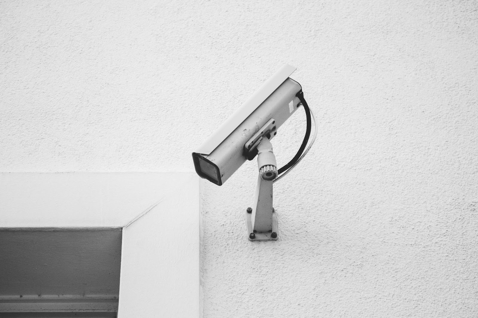 Top Reasons Why Every Business Needs a Secure Door Access System