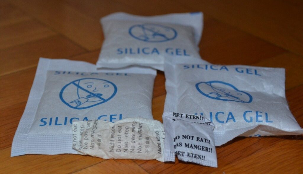 Unveiling the Mystery of Silica Gel Bags: The Unsung Heroes of Moisture Control