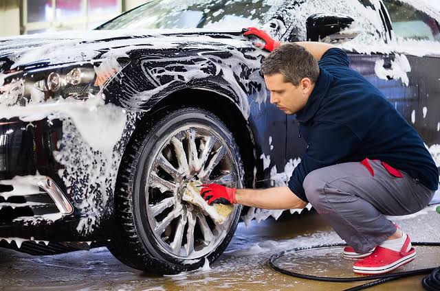 Maintaining Your Car’s Shine with Coin-Operated Car Washes