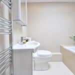 6 Tips for Achieving a Beautiful and Practical Bathroom