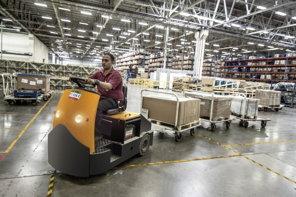 How Material Handling Systems Boost Productivity in Warehouses