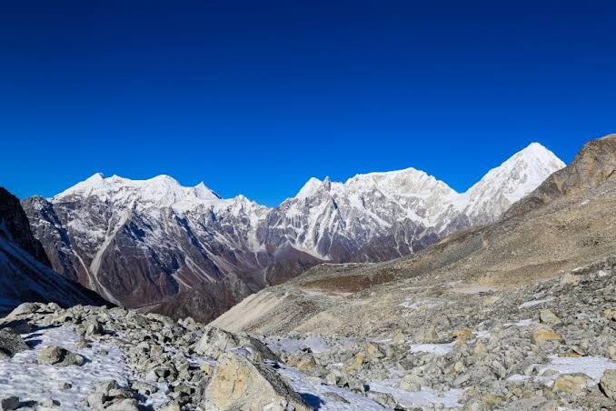 Can Beginner Trek to Manaslu Circuit?