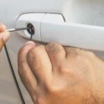 How Locksmiths Handle Advanced Car Key Systems?