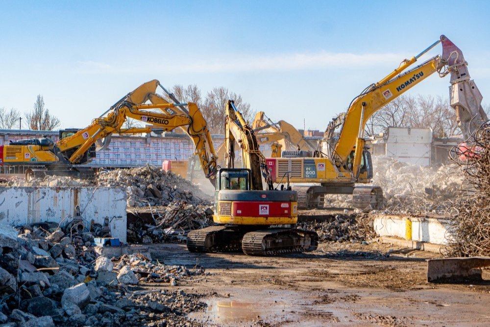 Demolition Services: Clearing the Way for New Possibilities