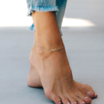 How to Choose the Perfect Anklet for Your Style