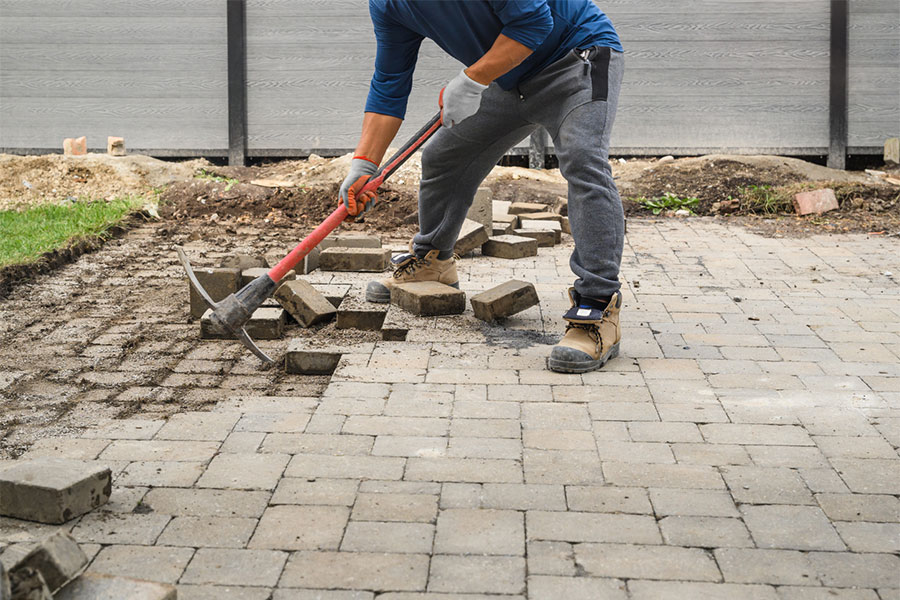 Signs Your Driveway Needs Repair: When to Call a Paving Expert