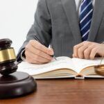 How to Afford a Criminal Defense Lawyer (Payment Options & Legal Aid)