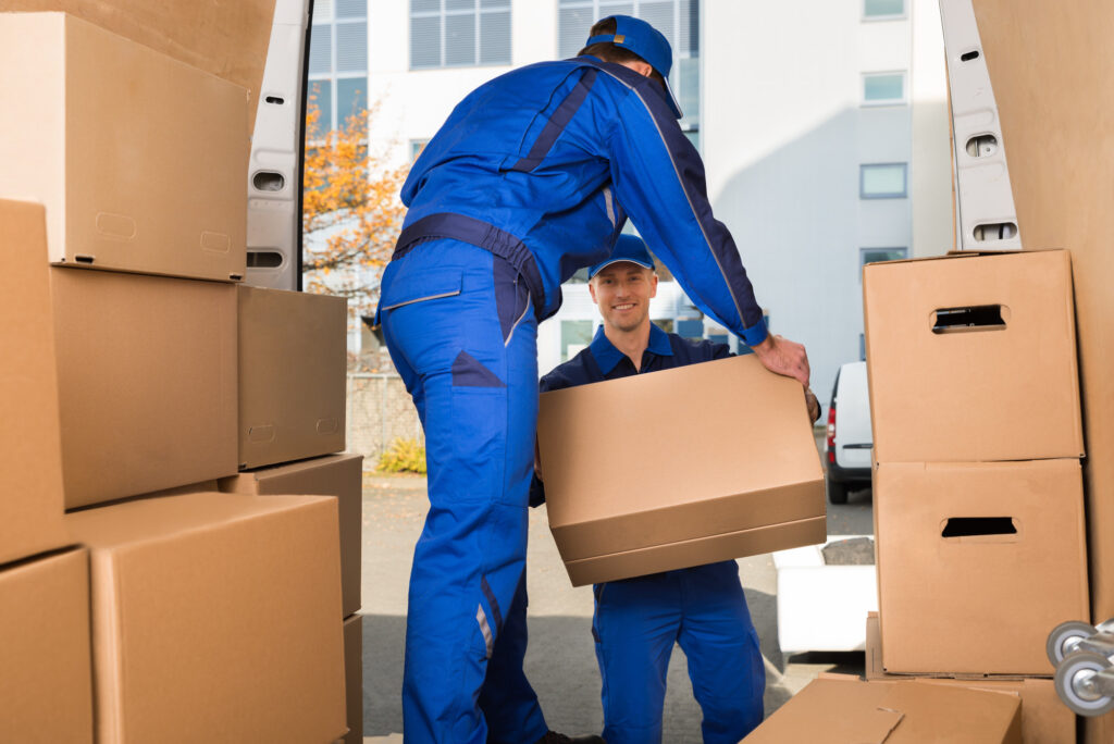 How Our Movers In Los Gatos Ensure a Smooth Moving Experience?