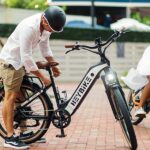 Electric Bike vs. Regular Bike: Which One Should You Choose?