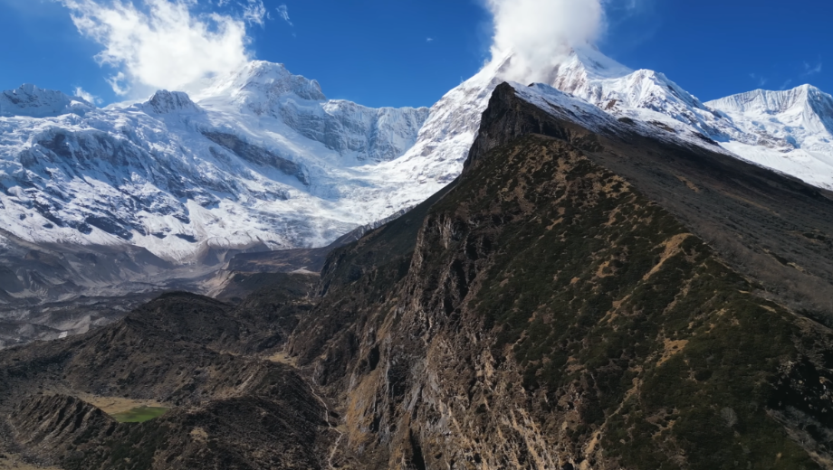 Manaslu Circuit vs.Tsum Valley Trek: What’s the Difference?