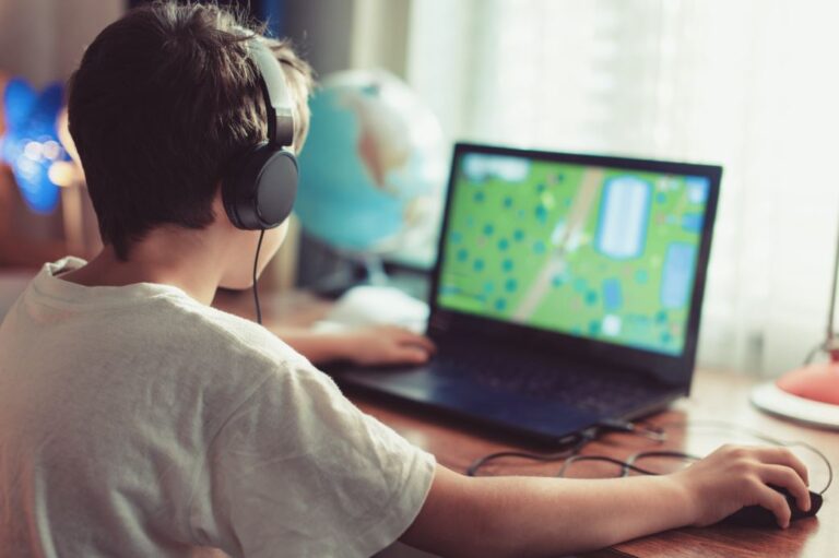 playing games online