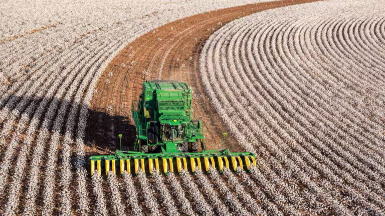 Cotton Picker Tractors