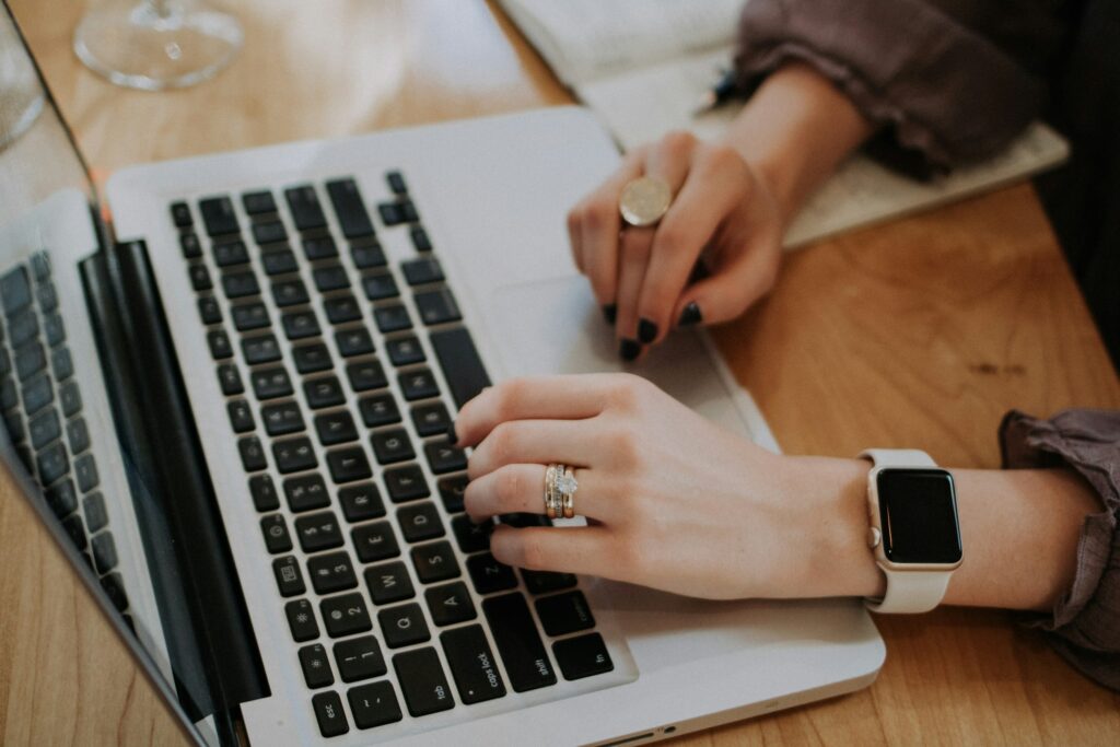 Crafting clear and consistent brand messaging for business success
