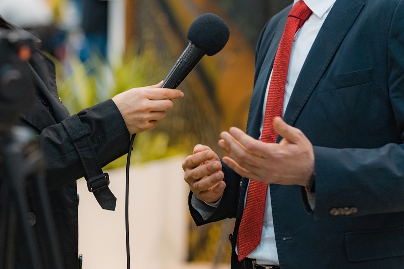 How to Deal with Media Attention in a High-Profile Murder Case