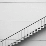 Design Trends That Elevate Staircase Remodeling Projects