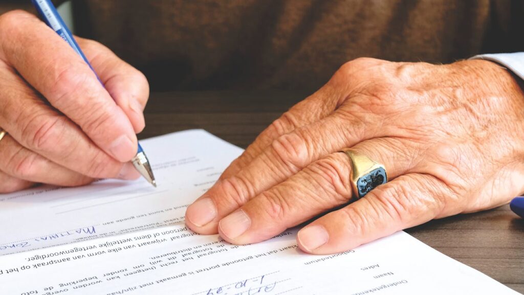 What to Expect When Working with an Office Reinstatement Contractor