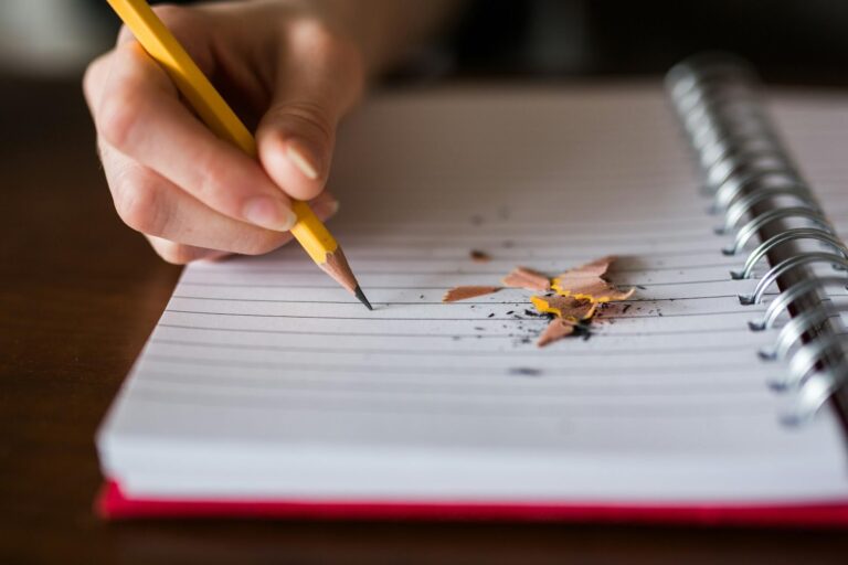 How to Start Your College Application Journey