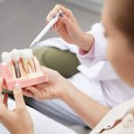 How to Manage Pain and Swelling After Dental Implant Surgery