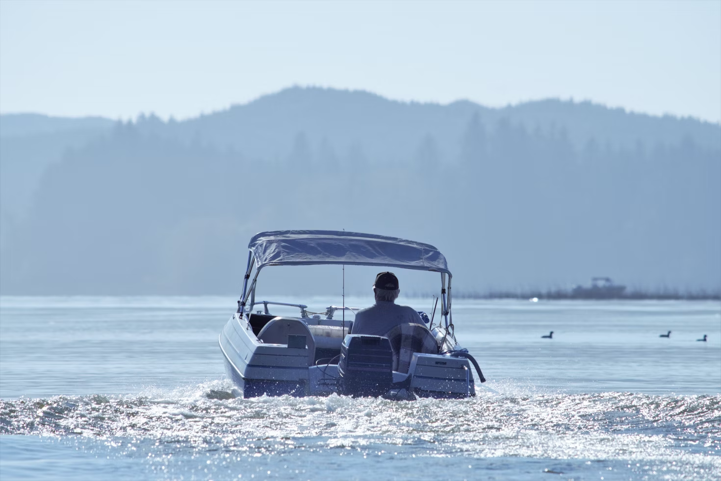 Mud Motor Kits vs. Traditional Outboards