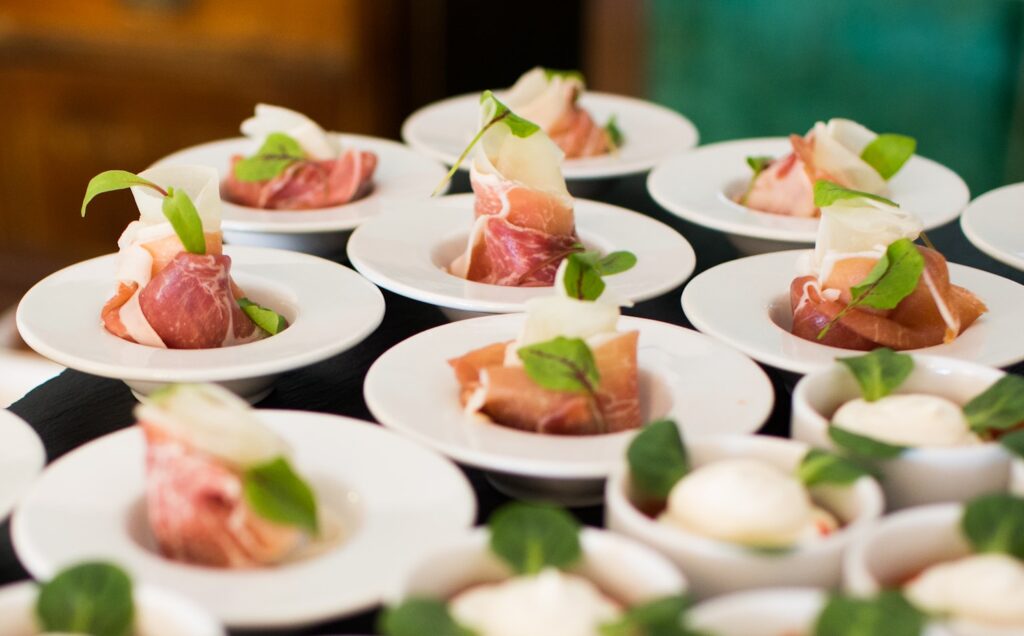 Benefits of Hiring a Professional Catering Service