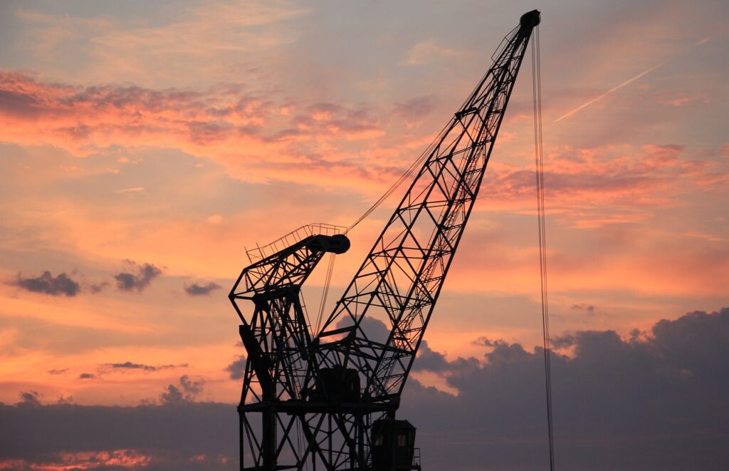 How Crane Systems Streamline Industrial Operations