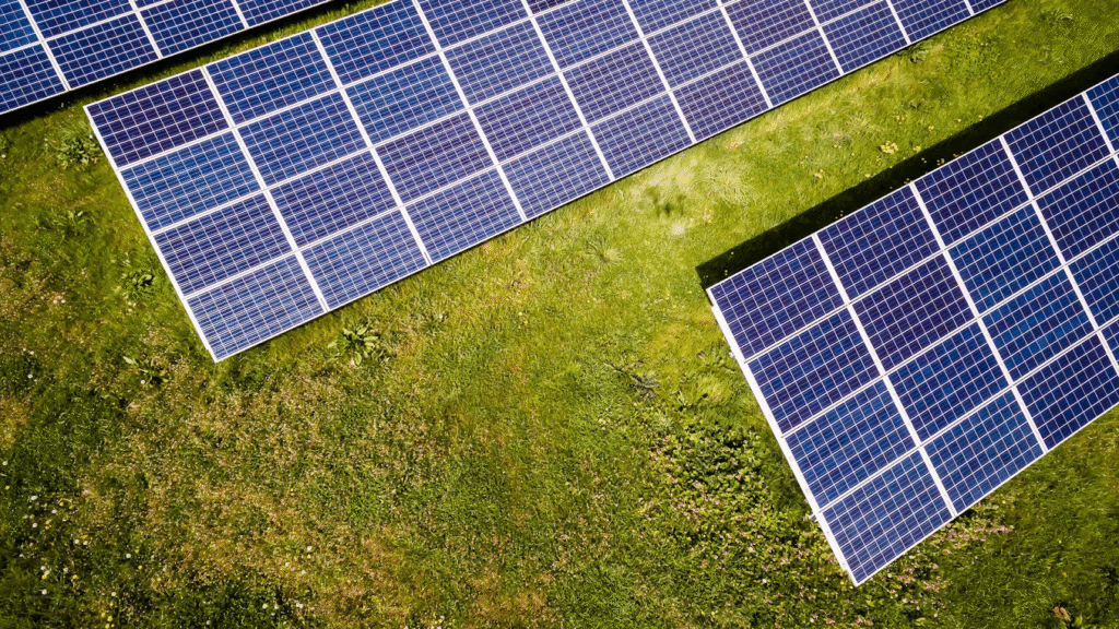 Exploring the Advantages of Solar Panel Systems for Modern Homes
