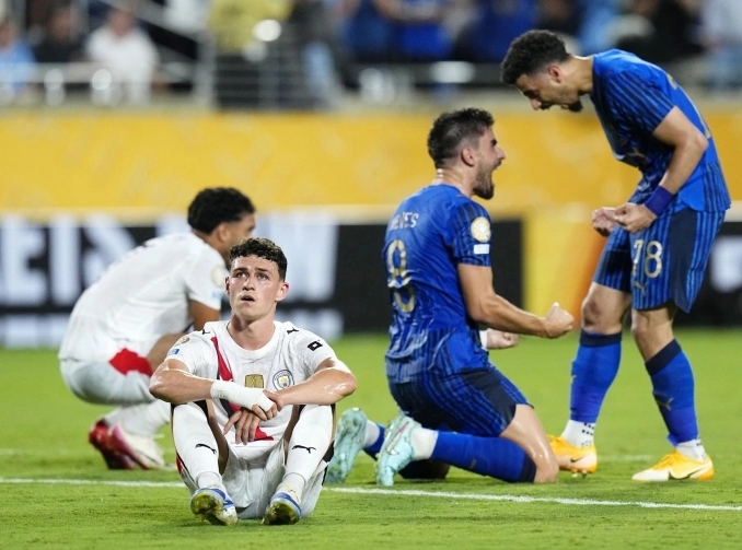 Al Hilal gây sốc