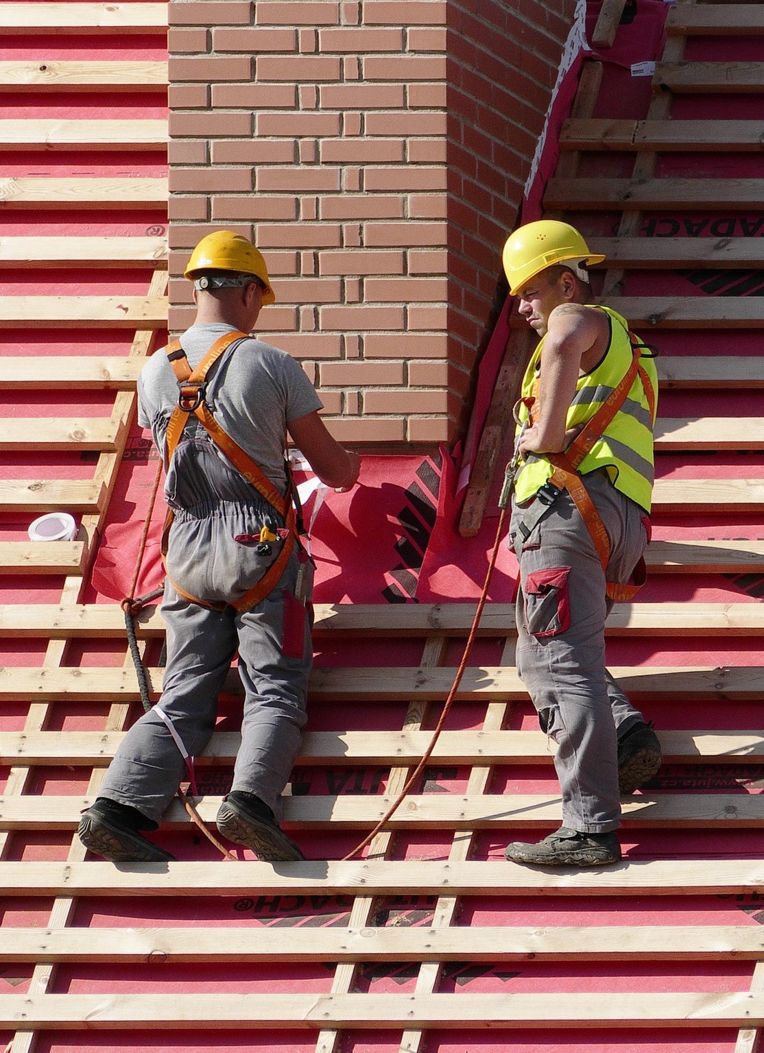 The Importance of Annual Maintenance for a Longer-Lasting Roof