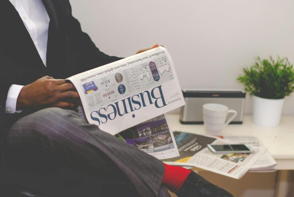 How Curious Students Can Practice Sharp Critical Thinking Through Daily News Reading