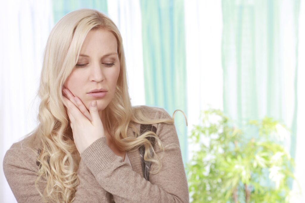 Why Ignoring Minor Tooth Pain Can Lead to Bigger Health Problems