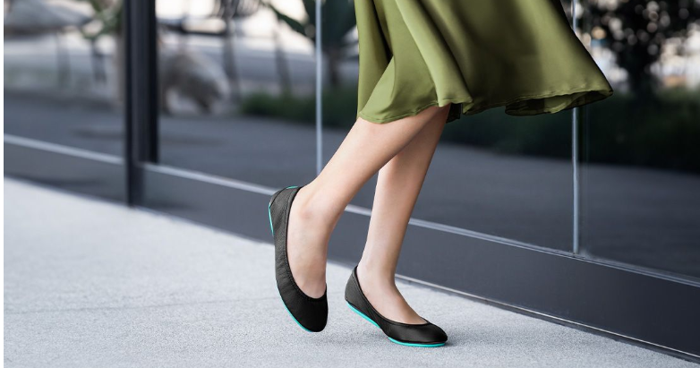 Black Leather Ballet Flats – Timeless Comfort & Elegance
