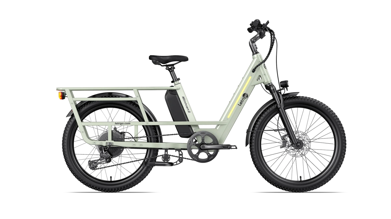 Top Accessories to Make Cargo E-Bike Rides Comfortable for Kids
