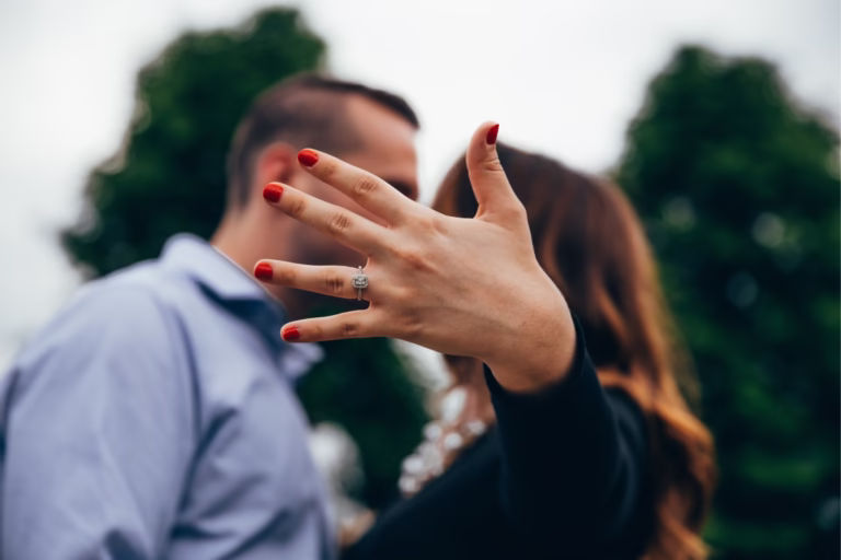 Romantic Spots in Dublin to Propose With the Perfect Engagement Ring
