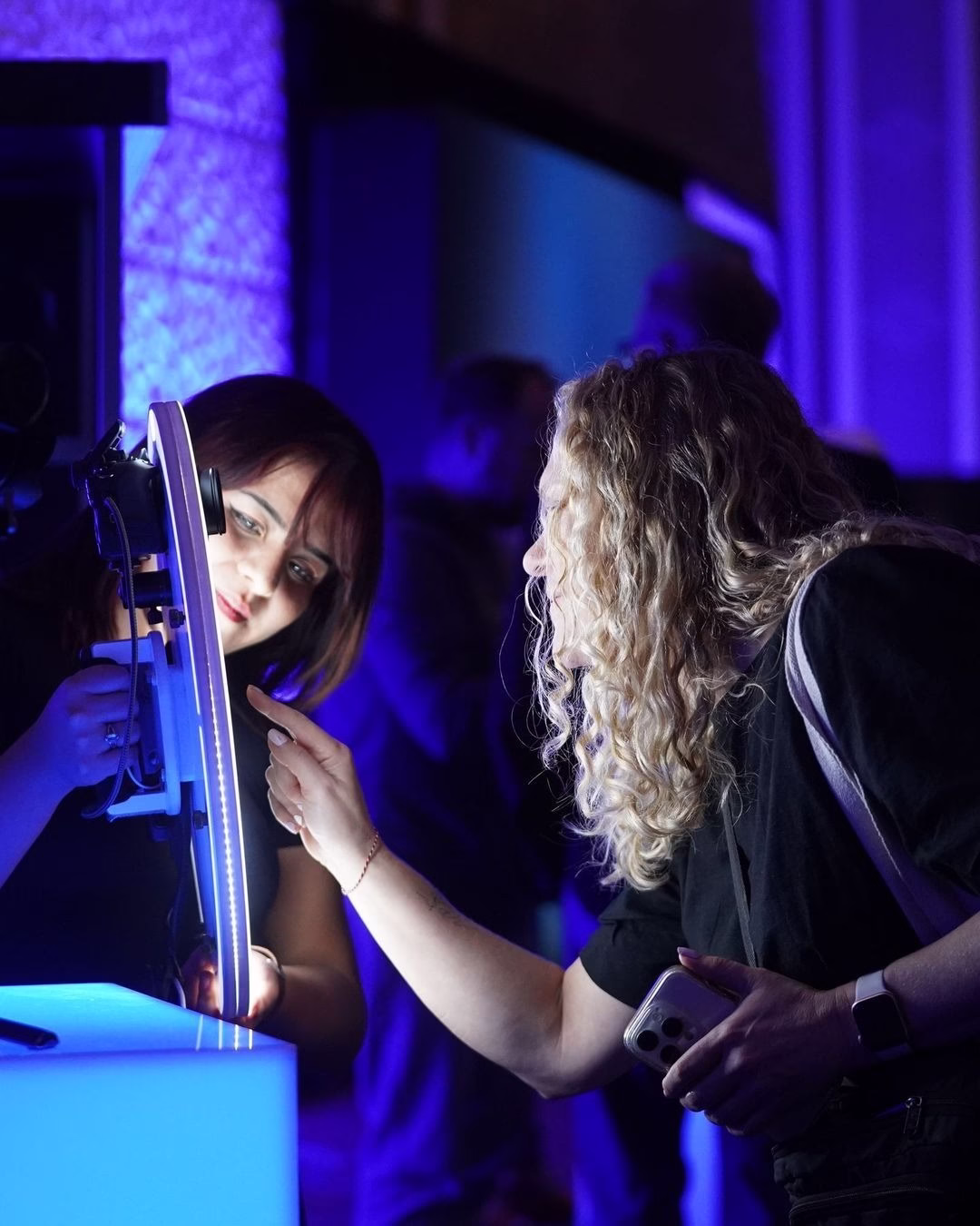 How a Photo Booth Rental in Atlanta Transforms Your Wedding